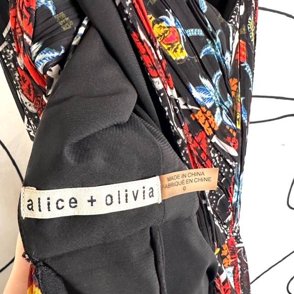 Alice + Olivia Kora Maxi Handkerchief Floral Dress - Picture 5 of 7